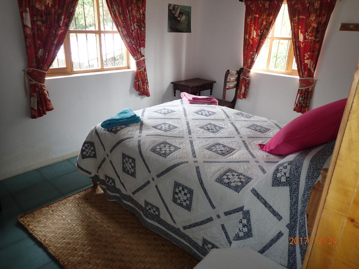 Hosteria Rose Cottage Otavalo Extérieur photo